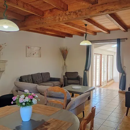Le Hameau De Galice Сasa de vacaciones *